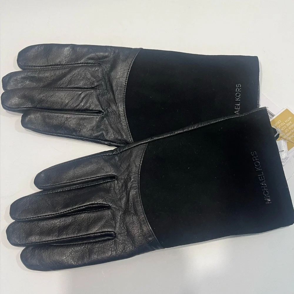 Michael Kors Suede and Leather Gloves - Picture 5 of 6